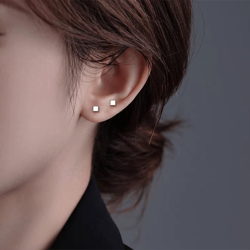 Cube Ear Stud