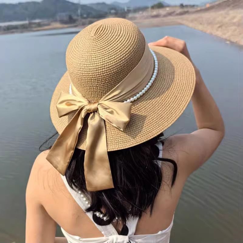 Straw Bow Hat
