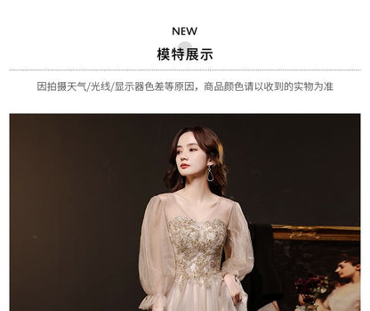 Long-Sleeve / Dress Mesh V-Neck Evening A-Line Gown