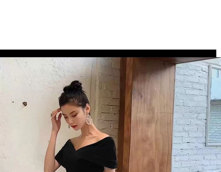 Gown Dress V-Neck A-Line Short-Sleeve Evening / Plain