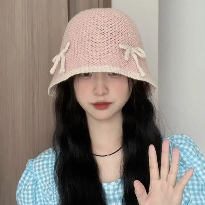 Bow Contrast Trim Knit Cloche Hat