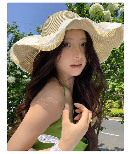 Lace Panel Straw Sun Hat