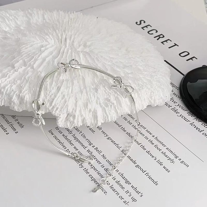 Bow Alloy Bracelet / Choker