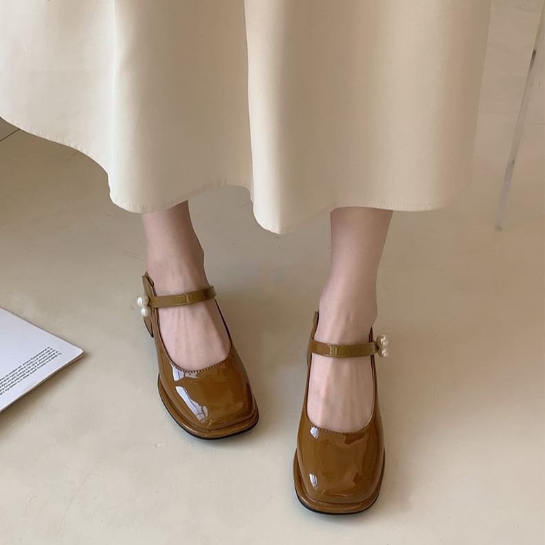 Block Heel Faux Pearl Mary Jane Pumps