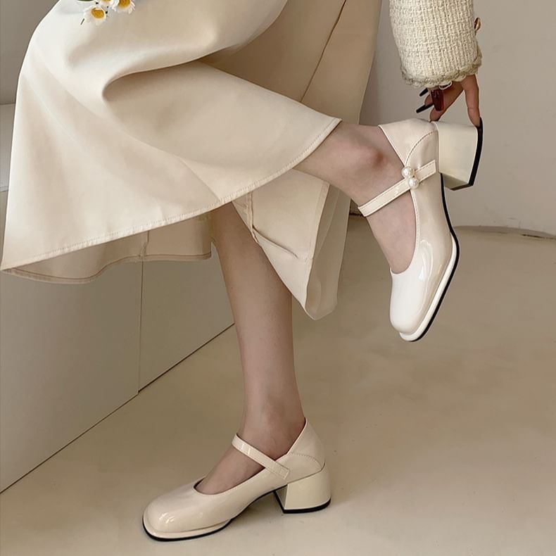 Block Heel Faux Pearl Mary Jane Pumps