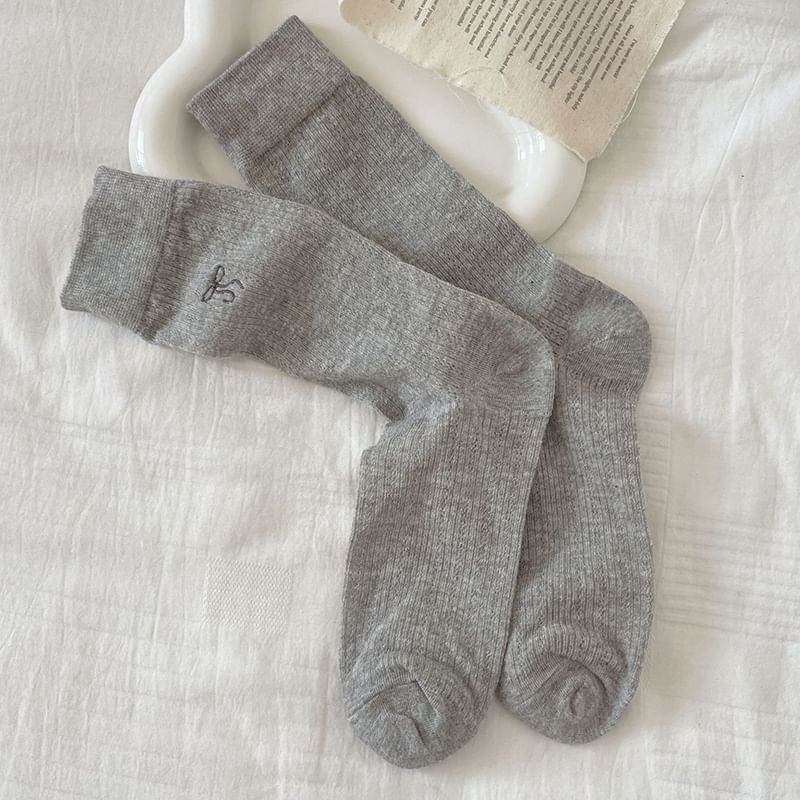 Bow Embroidered Socks Set