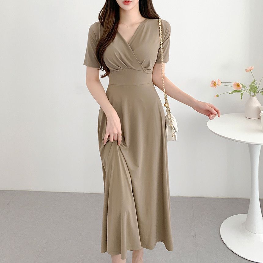 Short-Sleeve V-Neck Plain Maxi A-Line Dress