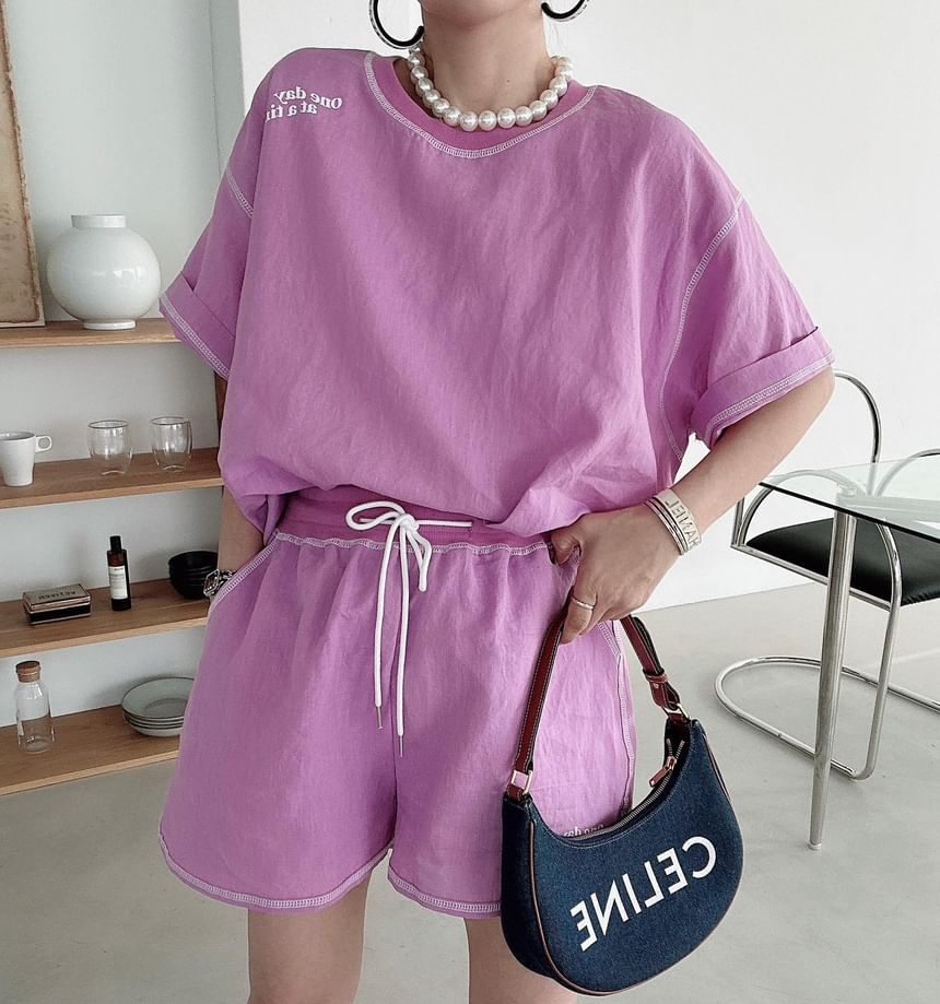 Set: Elbow-Sleeve Crewneck Plain T-Shirt + Shorts