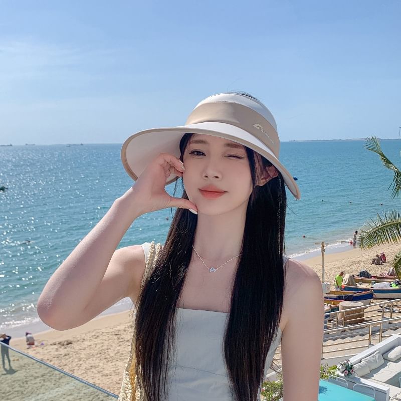 Two Tone Wide Brim Sun Visor