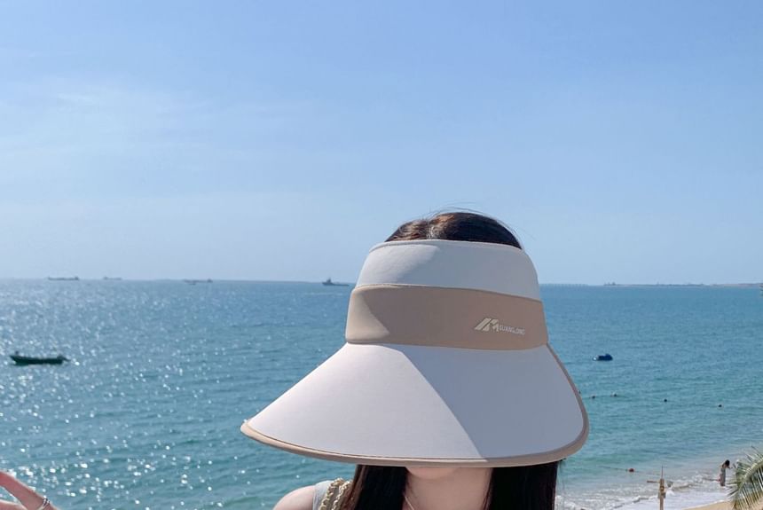 Two Tone Wide Brim Sun Visor