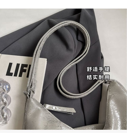 Leather Strap Plain Chain Backpack Zipped Faux