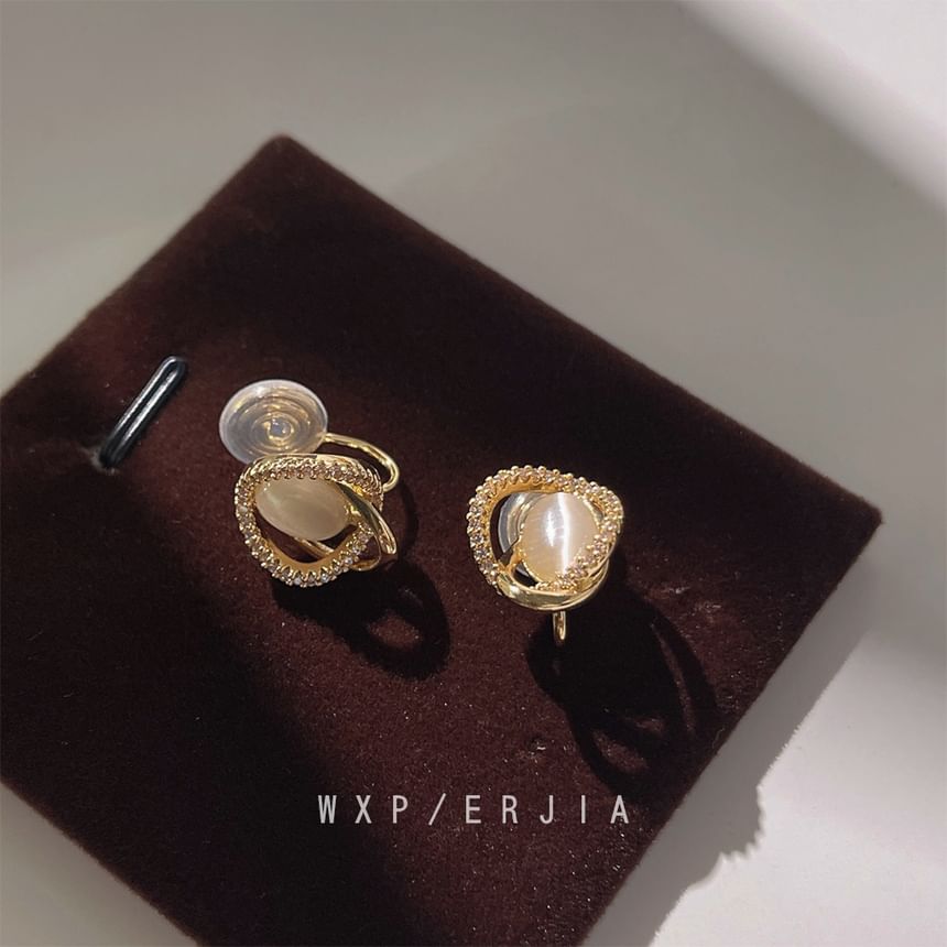 Rhinestone Alloy Ear Cuff