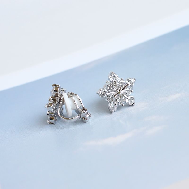 Floral Rhinestone Alloy Stud Earring (Various Designs)
