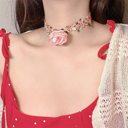 Rose Lace Ribbon Choker