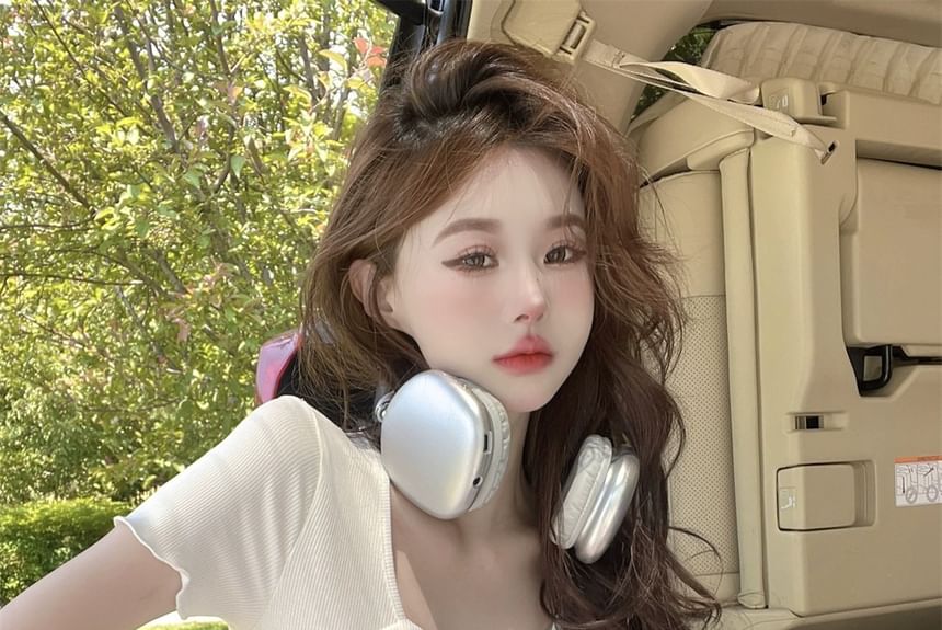 Short-Sleeve Square Neck Cartoon Lettering Print Tee