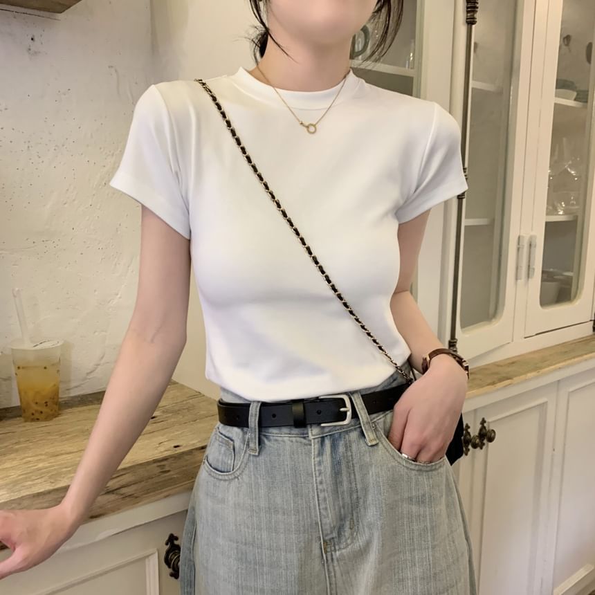 Short-Sleeve Crew Neck Plain Tee