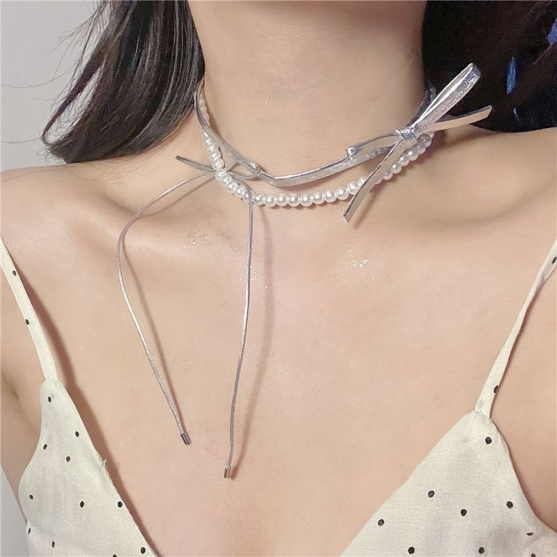 Ribbon Faux Leather Choker