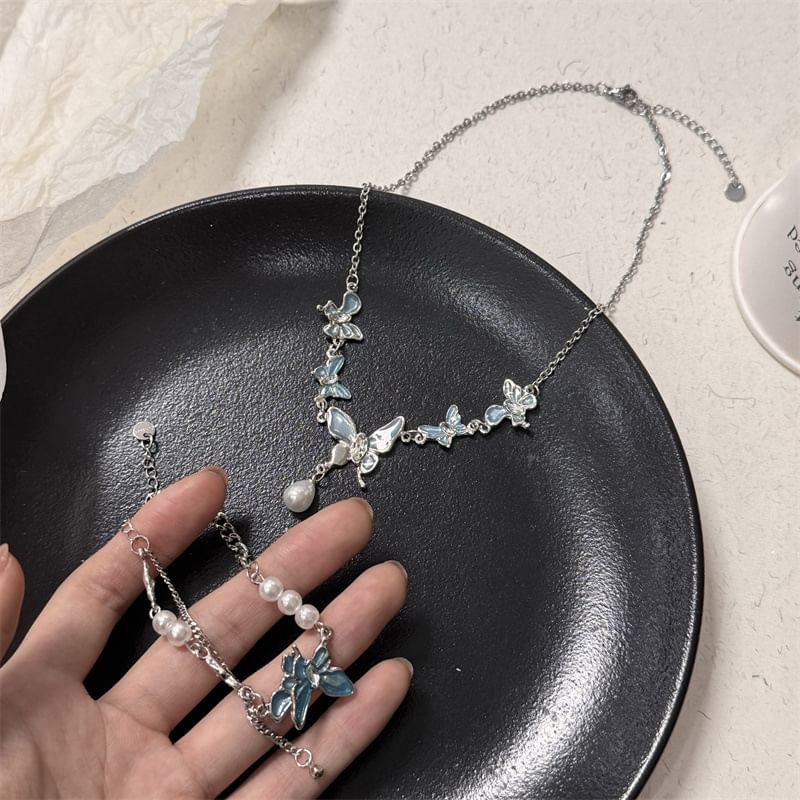 Butterfly Faux Pearl Alloy Choker