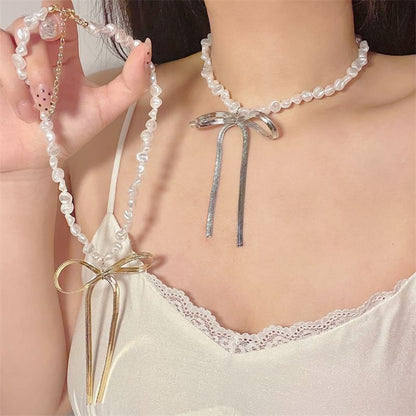 Bow Faux Pearl Choker