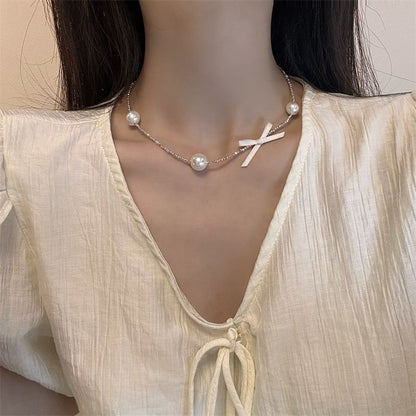 Ribbon Faux Pearl Alloy Choker