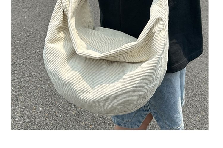 Sac bandoulière zippé en velours côtelé