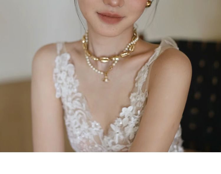 Floral Sleeveless A-Line Wedding Embroidered V-Neck Gown