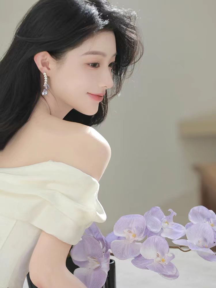 Short-Sleeve Off-Shoulder Plain Asymmetrical Ruched Wedding Dress