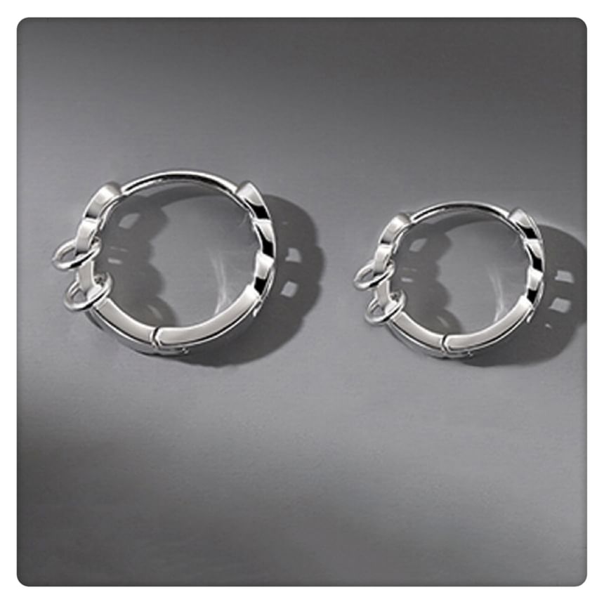 Chain Huggie Earring