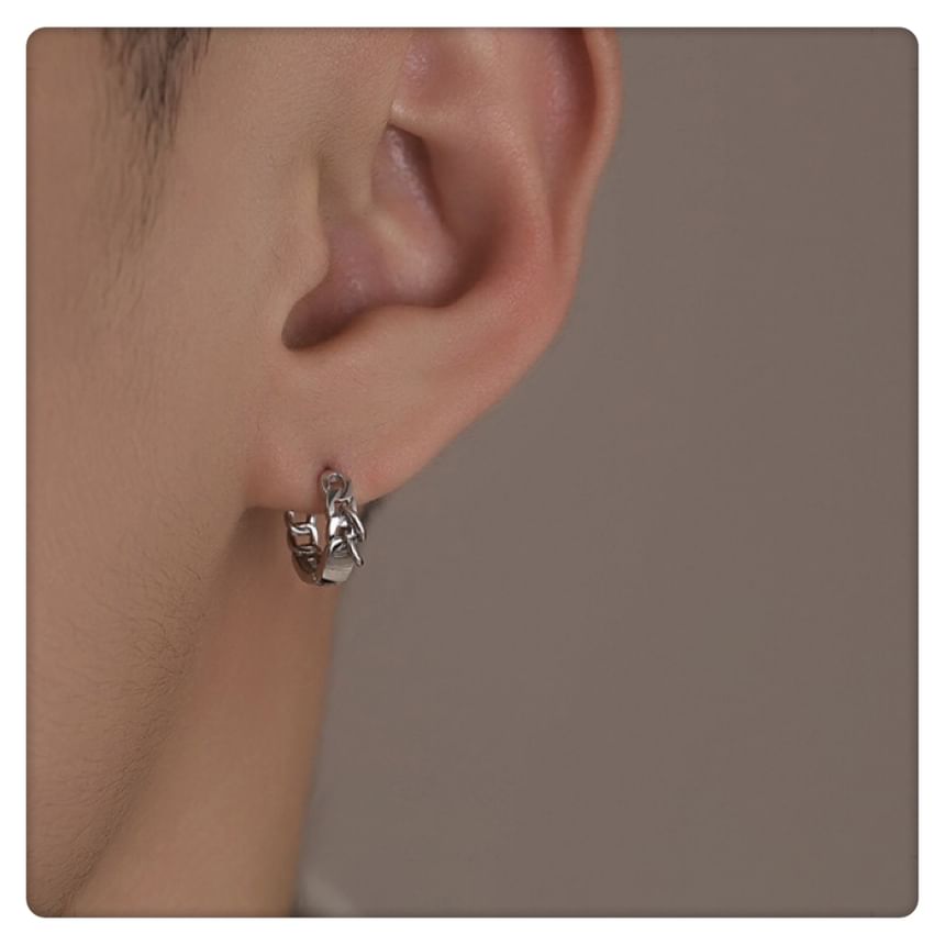 Chain Huggie Earring