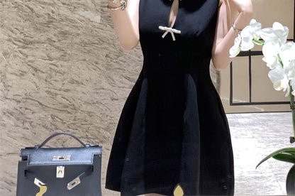 Sleeveless Round Neck Plain Rhinestone Bow Cutout Mini A-Line Dress