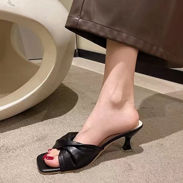 [39] Knot Kitten Heel Slide Sandals