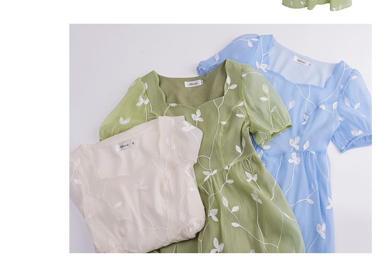 Short-Sleeve Leaf Embroidered Midi A-Line Dress