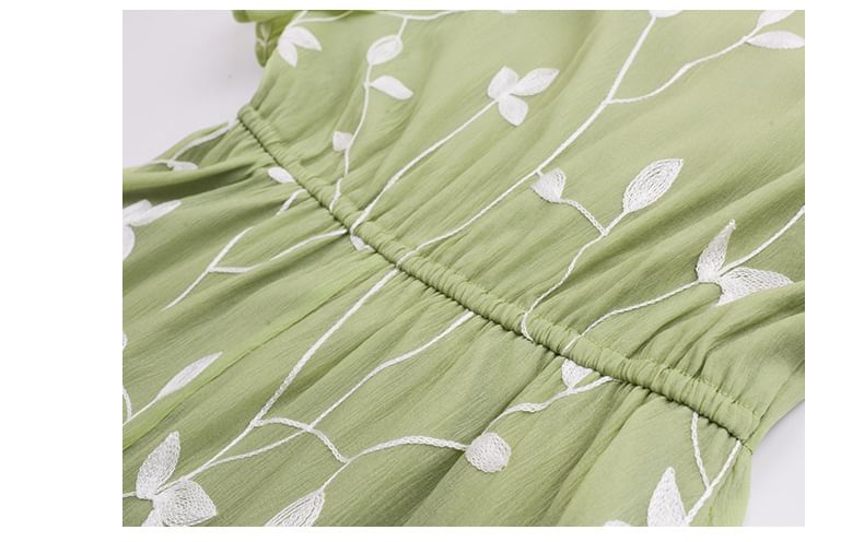 Short-Sleeve Leaf Embroidered Midi A-Line Dress