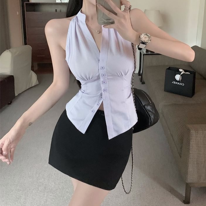 Sleeveless V-Neck Striped Button-Up Shirt / High Rise Mini Pencil Skirt