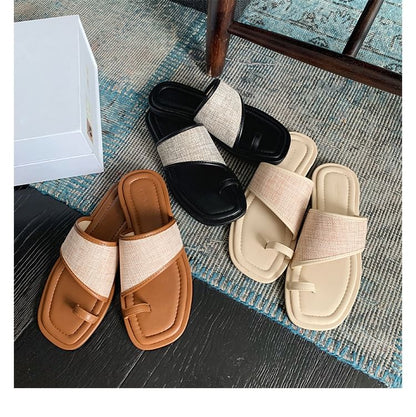 Toe Loop Slide Sandals