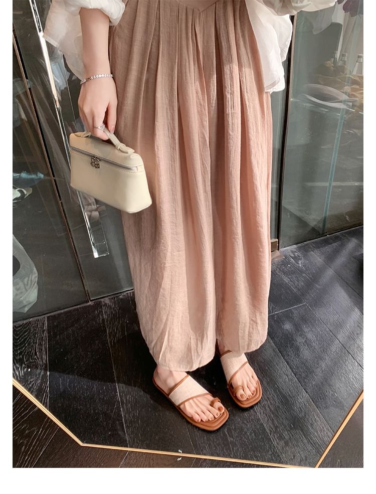 Toe Loop Slide Sandals