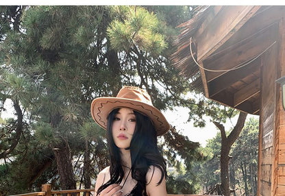 Mini robe à volants avec cordon de serrage et imprimé à bretelles spaghetti