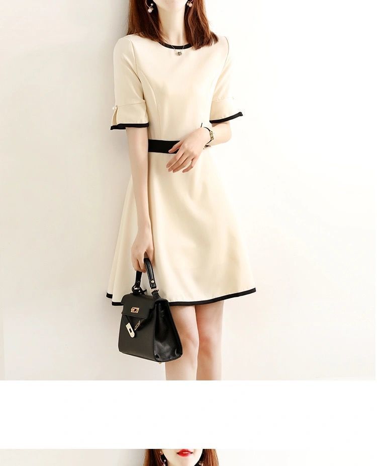 Short-Sleeve Crew Neck Contrast Trim Mini A-Line Dress