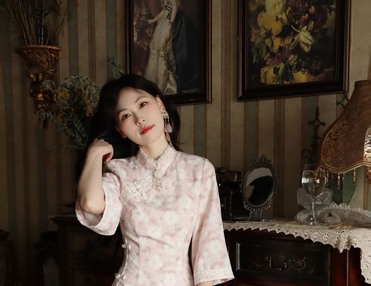 3/4-Sleeve Floral Print Jacquard Lace Trim Frog Buttoned Slit Midi Sheath Qipao