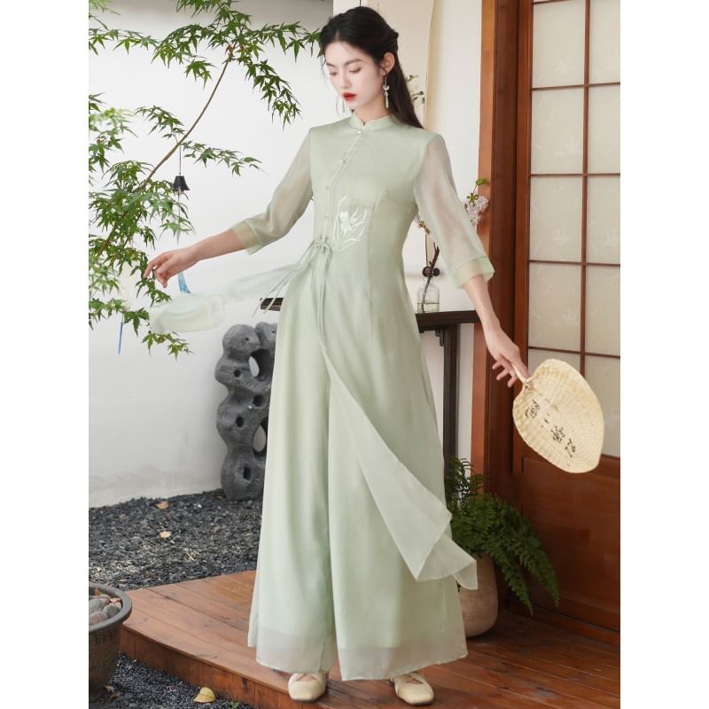 Set: Elbow-Sleeve Flower Embroidered Hanfu Blouse + High Waist Plain Wide Leg Pants