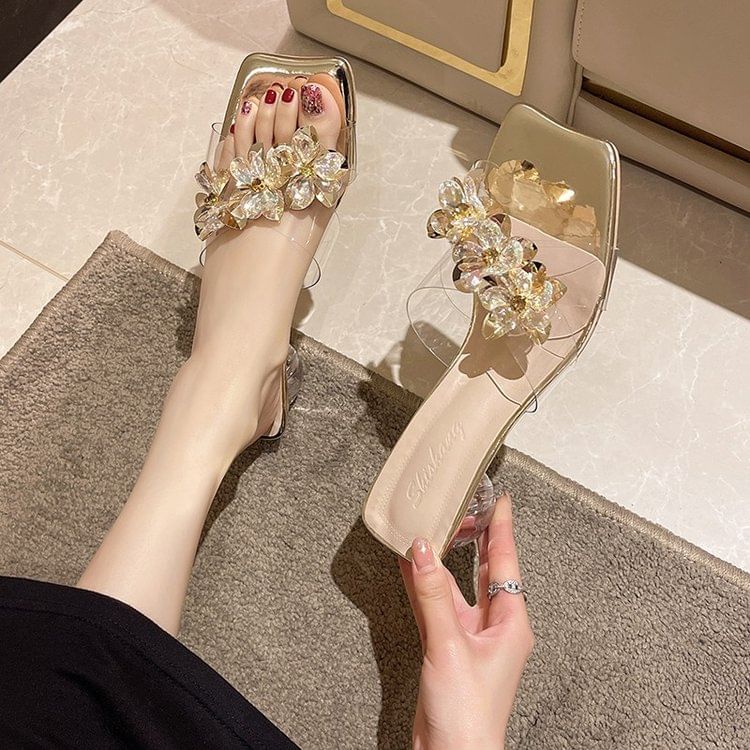 Sandales à talon épais et bout carré avec strass et motif floral