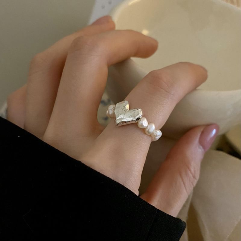 Bague en fausse perle en forme de cœur