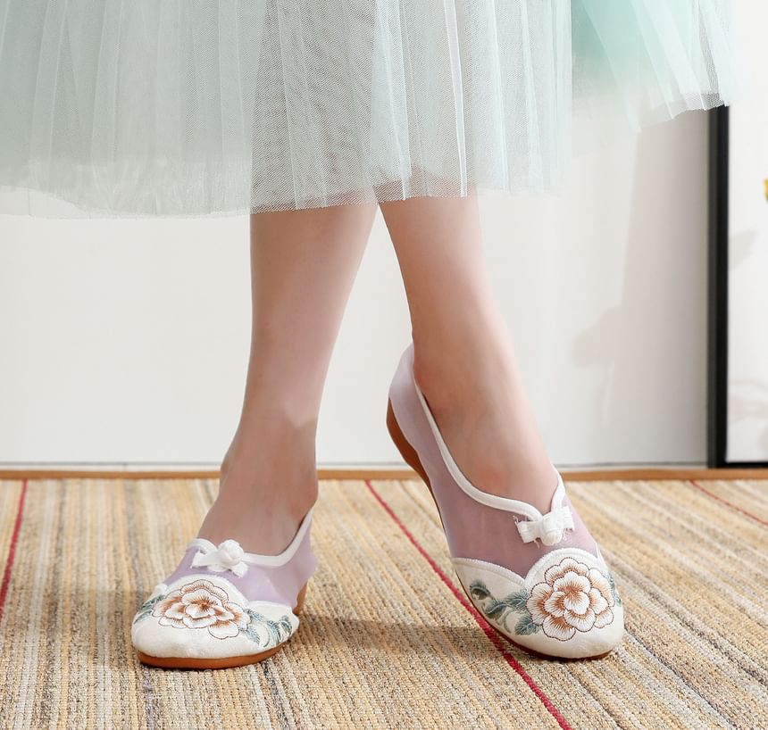 Slip-Ons Embroidered Wedge Heel Mesh