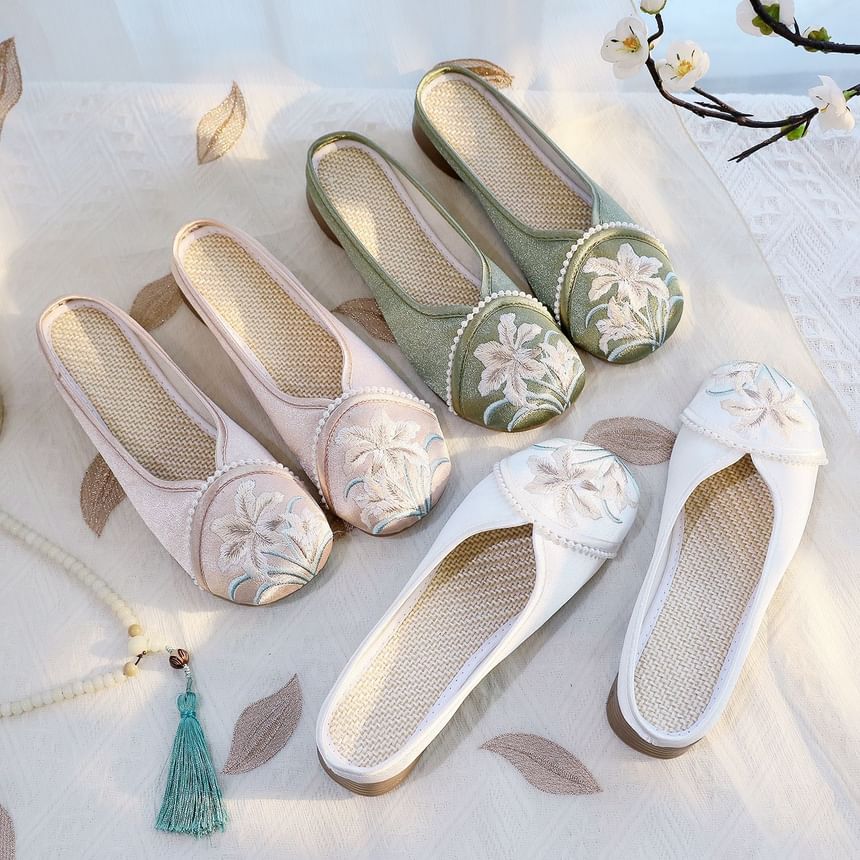 Textile Flats Embroidered