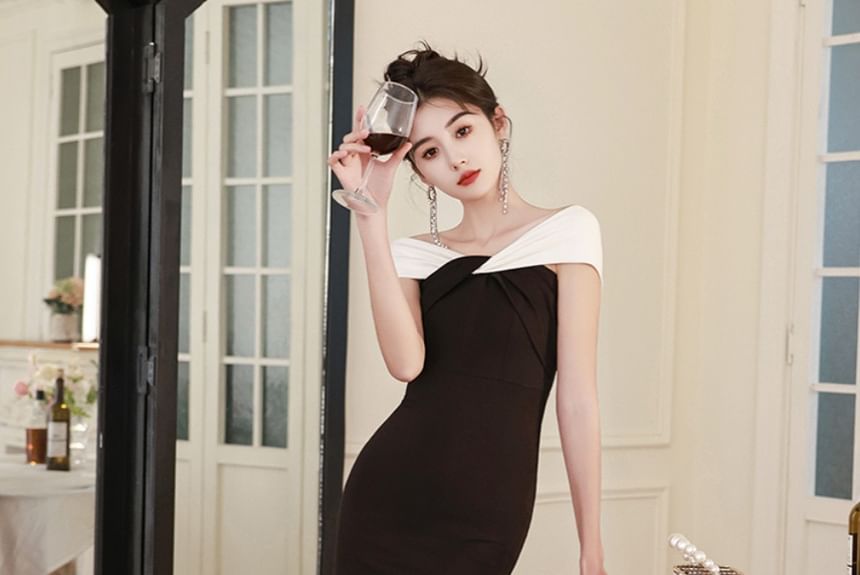 Off-Shoulder Tone Evening Two Gown Trumpet