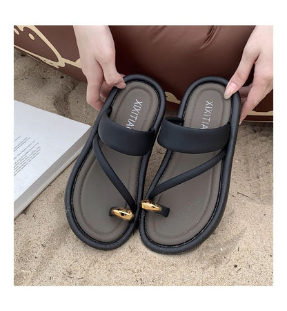 Plain Loop Toe Sandals