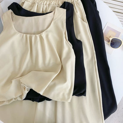 Set: schlichtes Tanktop mit U-Ausschnitt + Hose mit weitem Bein und elastischem Bund
