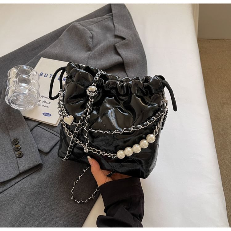 Chain Strap Quilted Bucket Bag