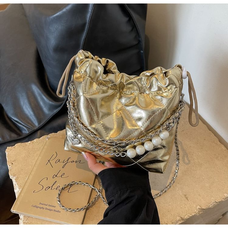 Chain Strap Quilted Bucket Bag