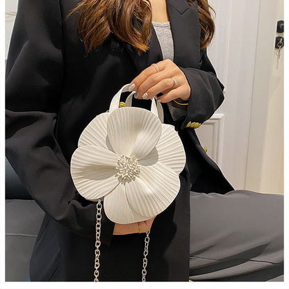 Set: Chain Strap Flower Bucket Bag + Pouch